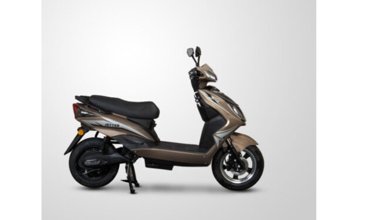 TNR Jetter Electric Scooter Price